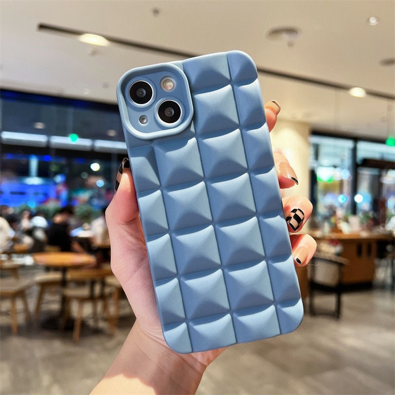 Thumbnail: Fashion 3D Grid Matte Phone Case For iPhone
