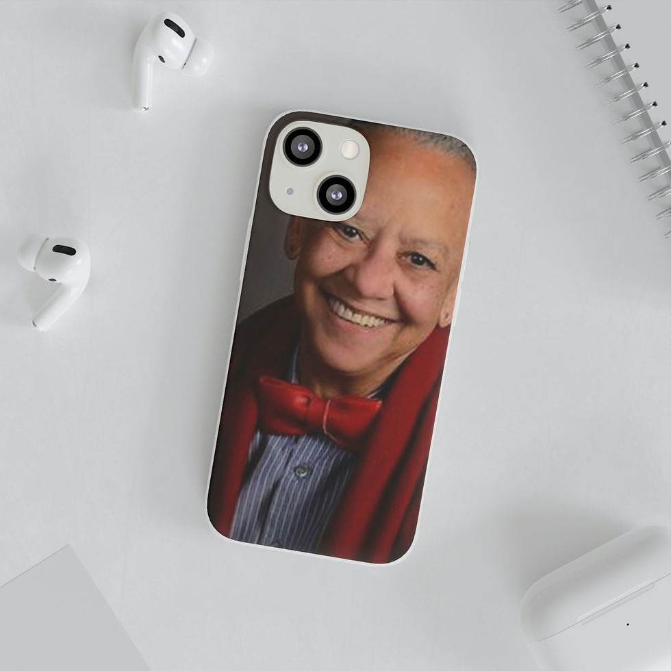 Миниатюра: NIKKI GIOVANNI Cases
