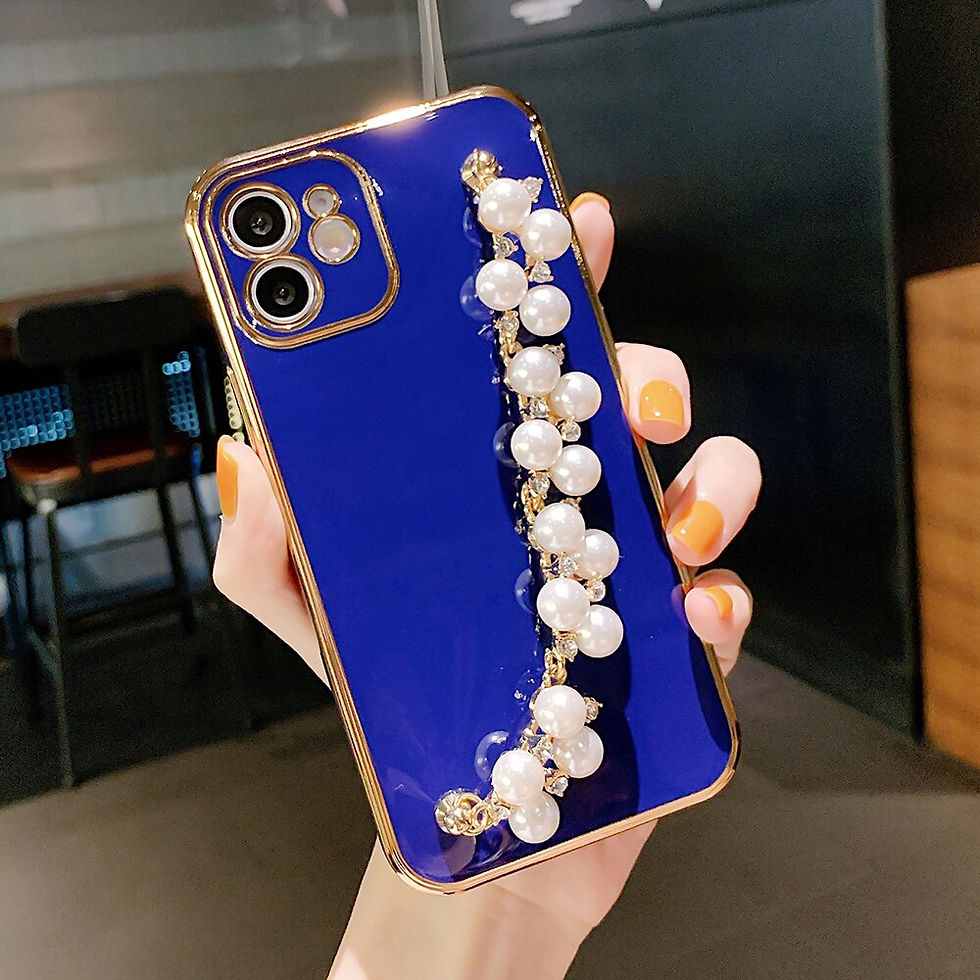 Thumbnail: Pearl Chain Phone Case For iPhone
