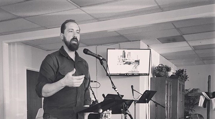 Chris Gough sharing stories to a newly formed network in Des Moines.