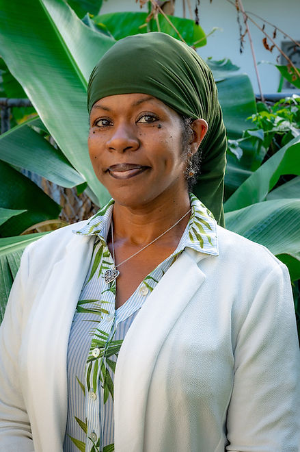 Dr. Lakisha headshot 2021 sml.JPG