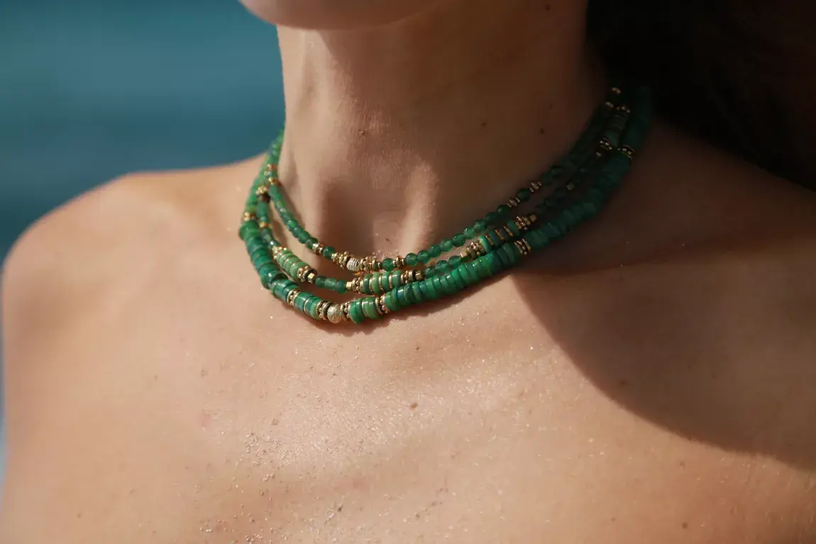 Collier en pierres naturelles