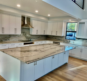 KITCHEN AND FULL HEIGHT BACKSPLASH.heic