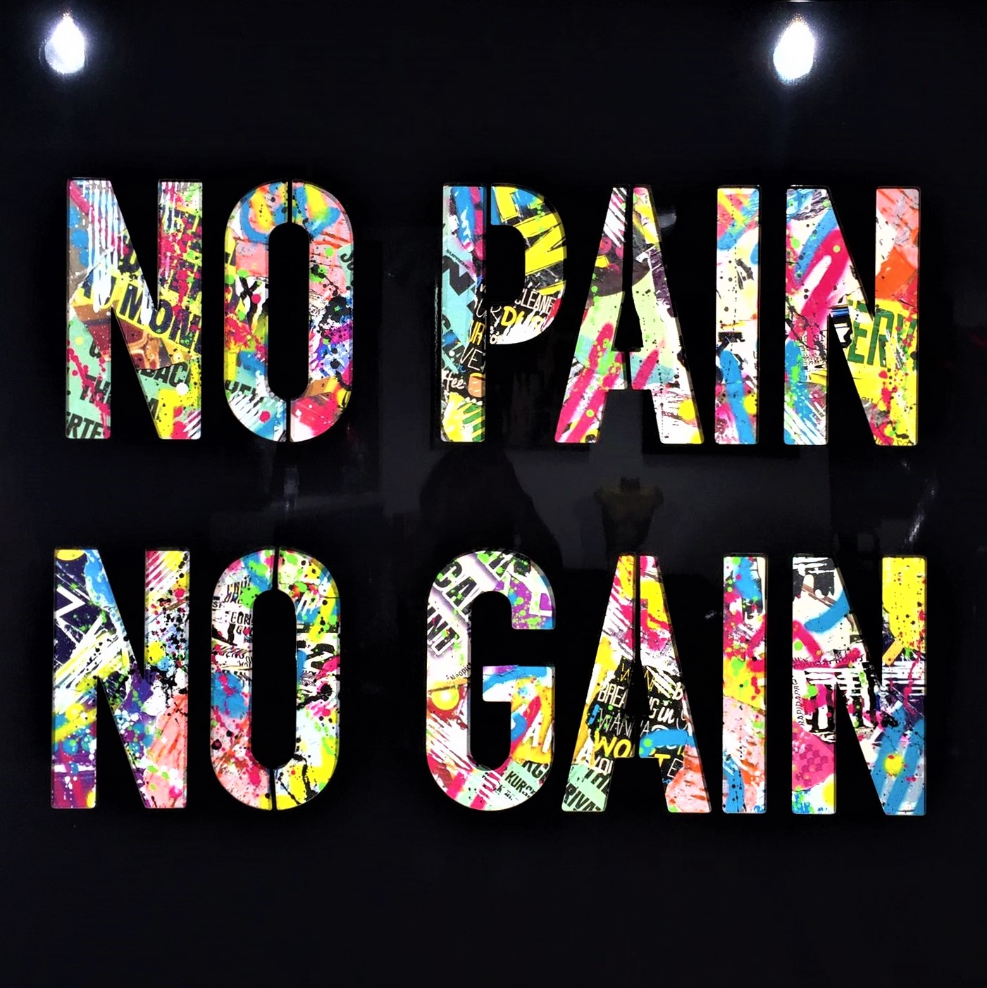 NO PAIN NO GAIN 105X105CM