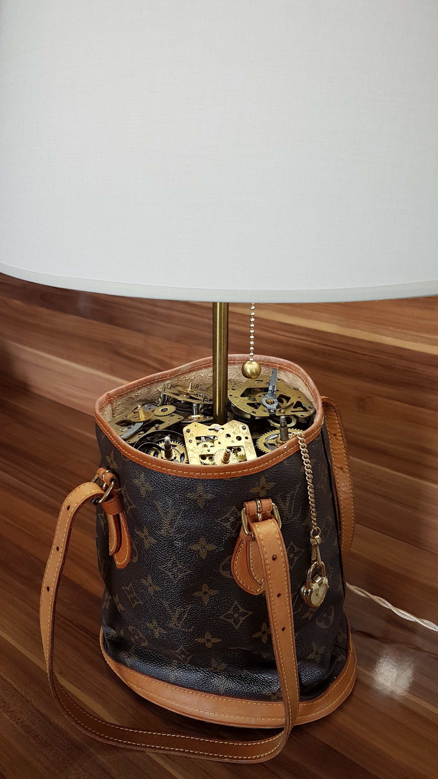 LAMPE LV PM 57X35X24CM