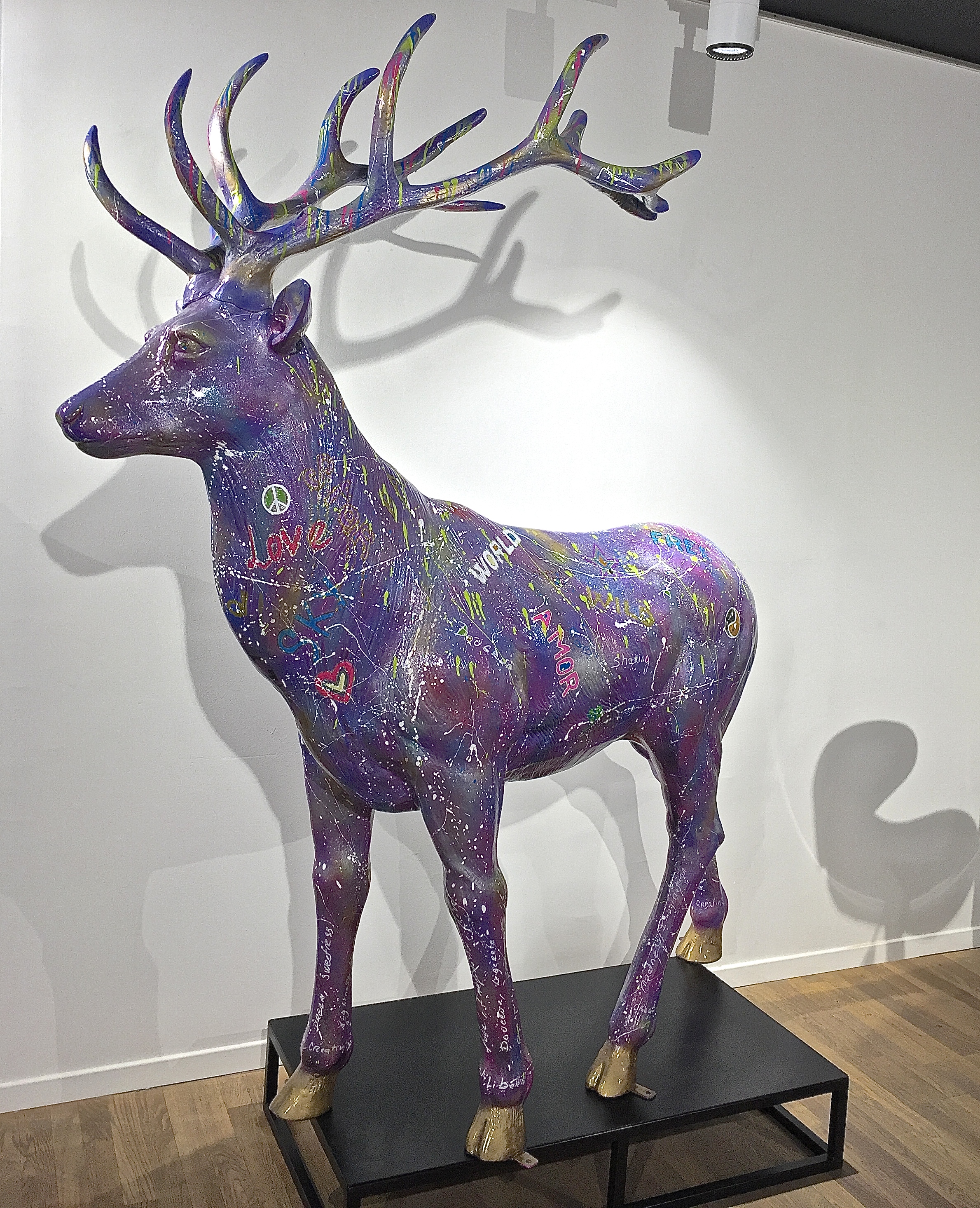 Cerf "Hippie Chic" 204x180x60cm