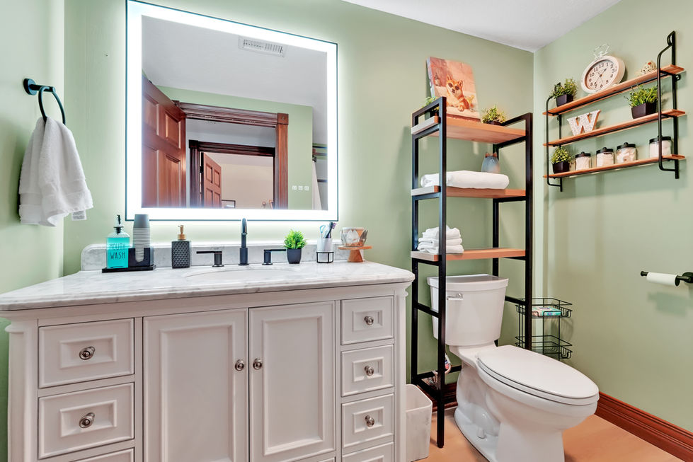 Modern bathroom design in Greencastle real estate listing