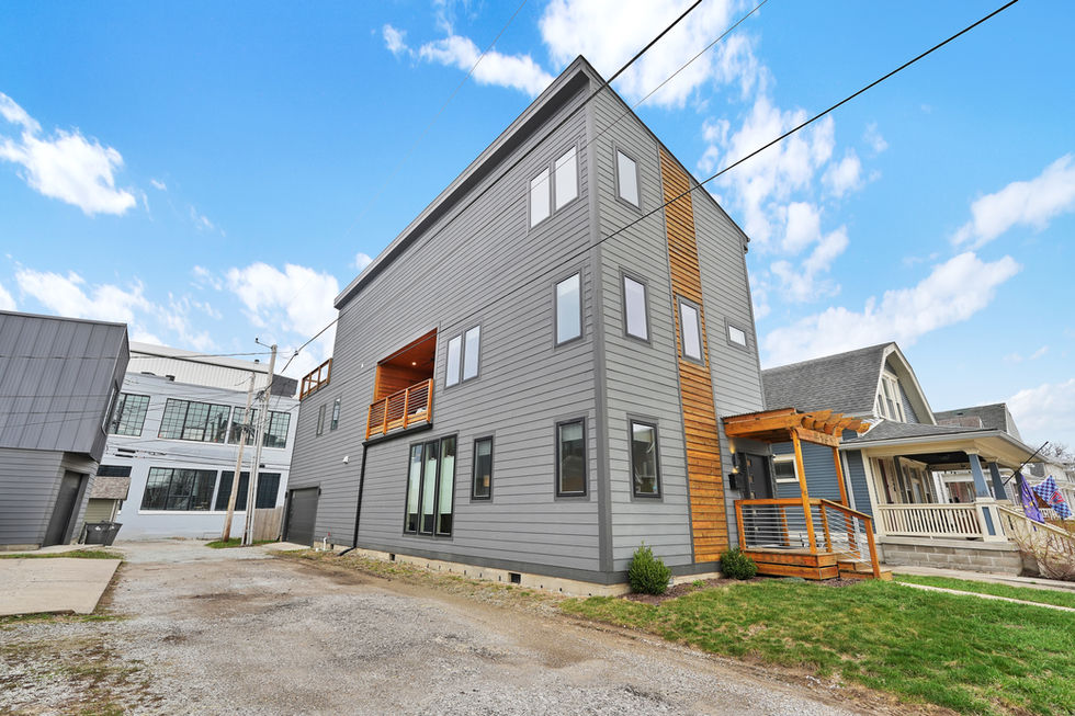 Ground-level exterior image of luxury home near downtown Indianapolis