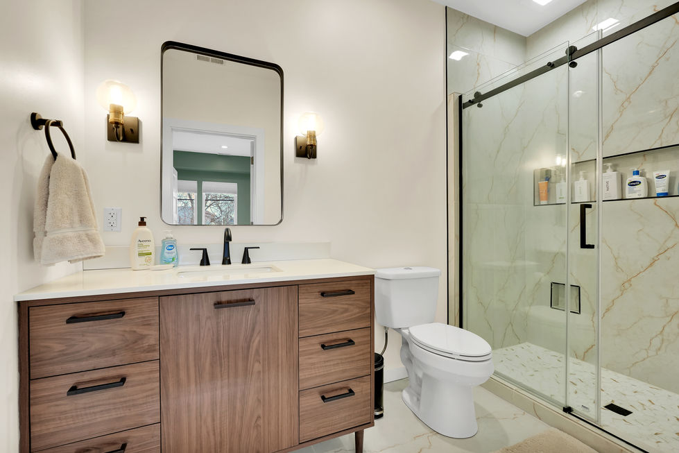 Real estate photo of updated bathroom in Indianapolis property
