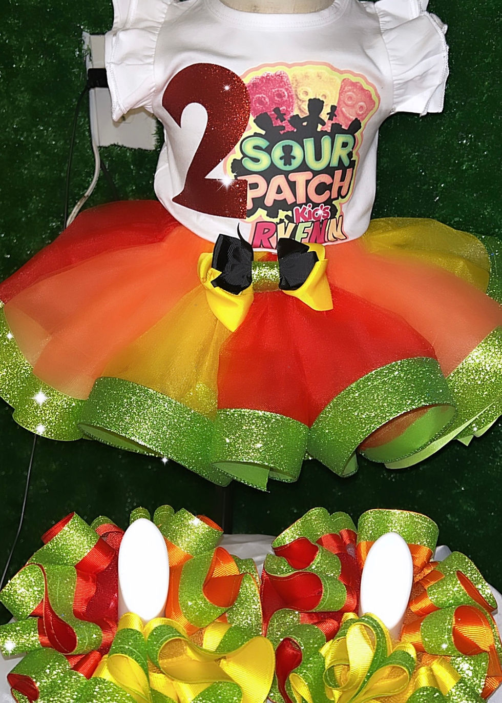 Thumbnail:  3 Piece TuTu Set  (1 layer ribbon Trim)