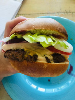 161352608_1078425785990383_1202041905463