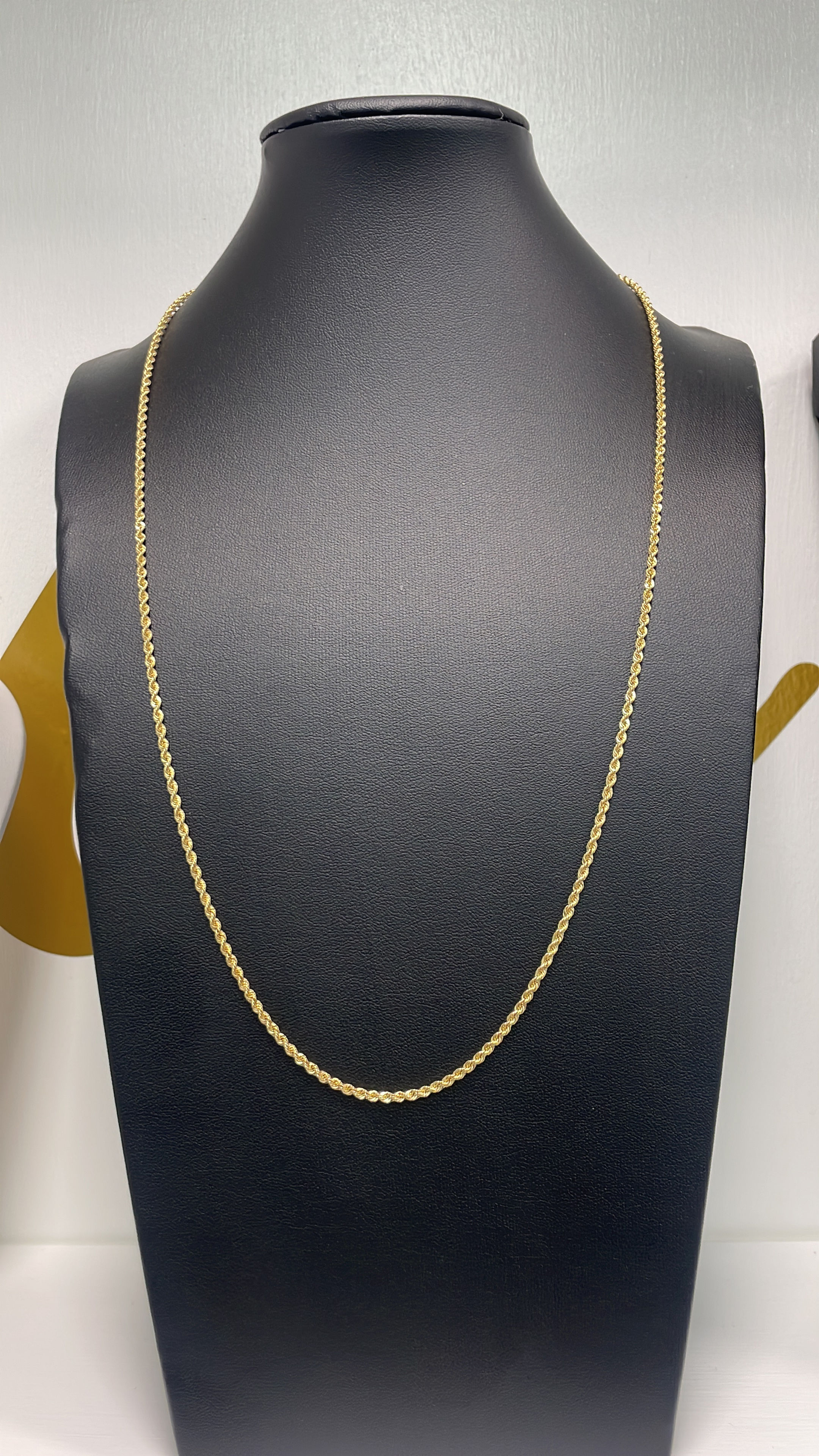 Unisex chain 