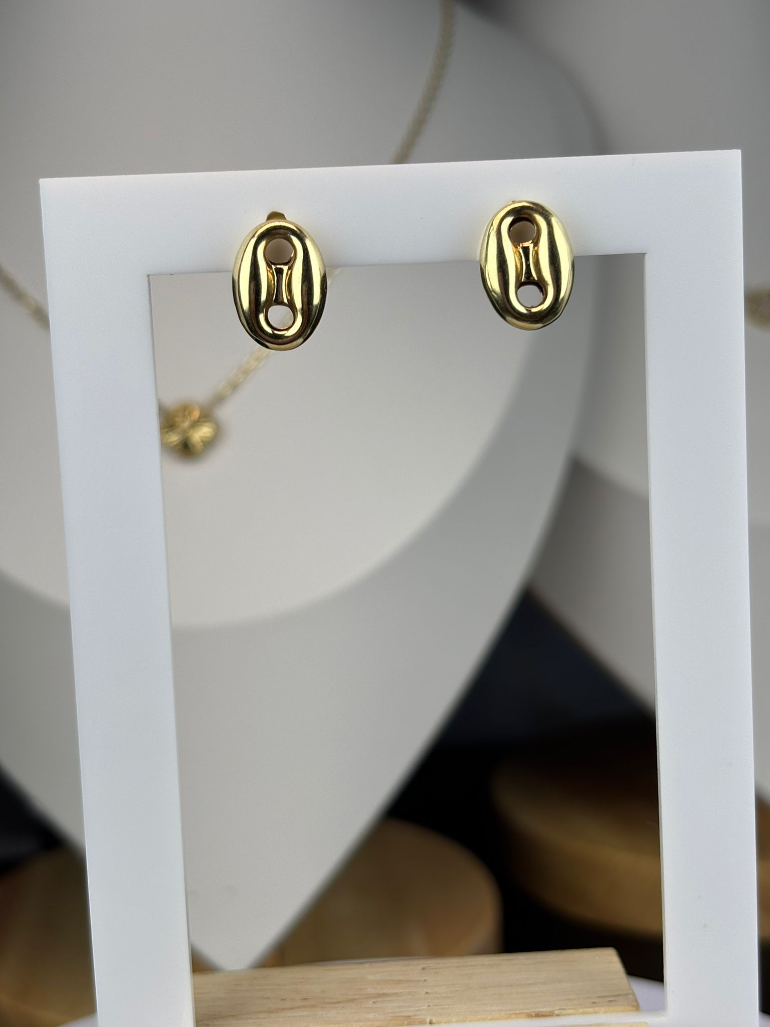 18k Gold Puff Mariner Earrings