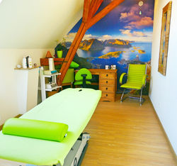 Anett Stolle I Glaucha I Physiotherapie I Osteopathie I Heilkunde I Heilpraktikerin I Gelenkbeschwer