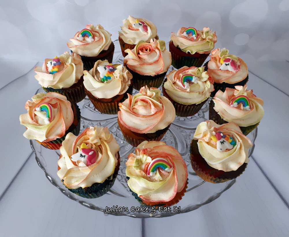 Rainbow cupcakes with unicorn & rainbow toppers