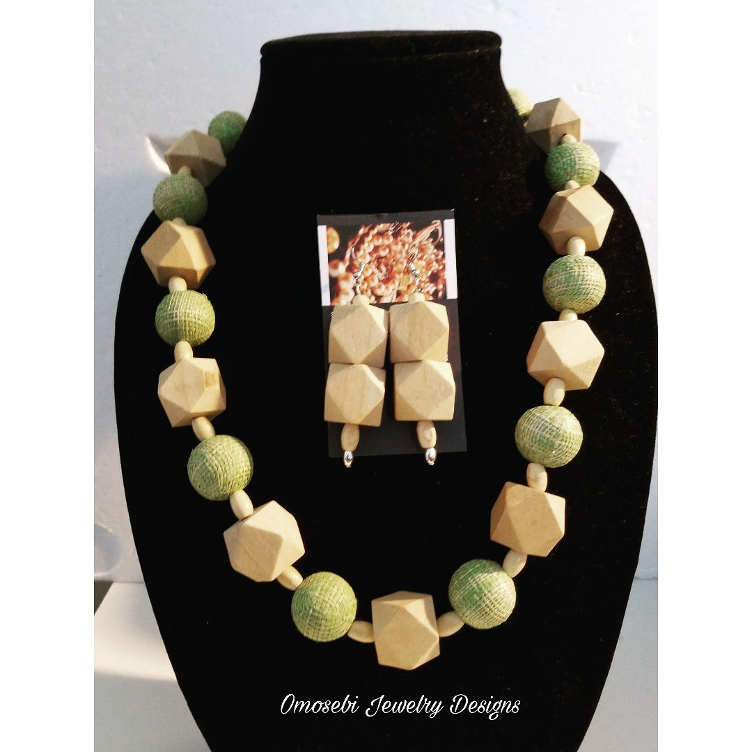 Ethnic Necklace & Earring Set