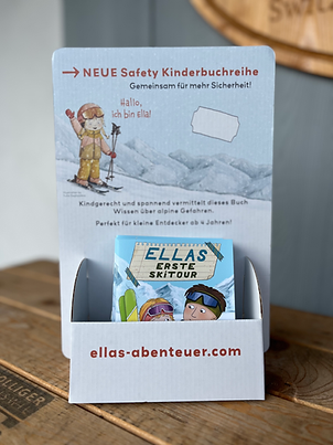 Ellas erste Skitour im Buchständer