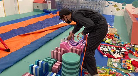 ボブルスをラーフエイド施工している様子