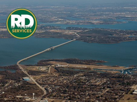 Your Lake Dallas Landscape Is Probably 20 Years Old. Fall Is When to Fix It.