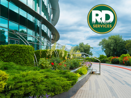 When to Bid Out Your Commercial Landscape Contract in Flower Mound