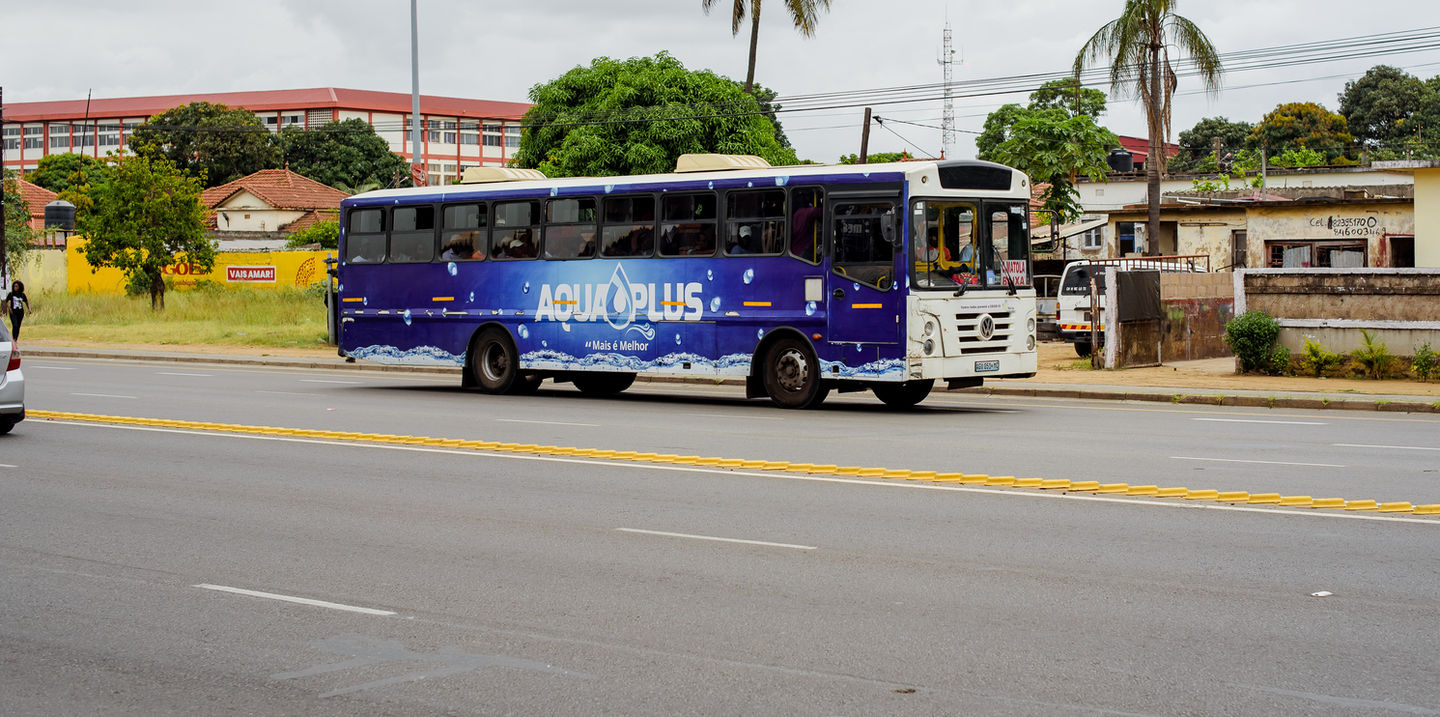 bus-56.jpg