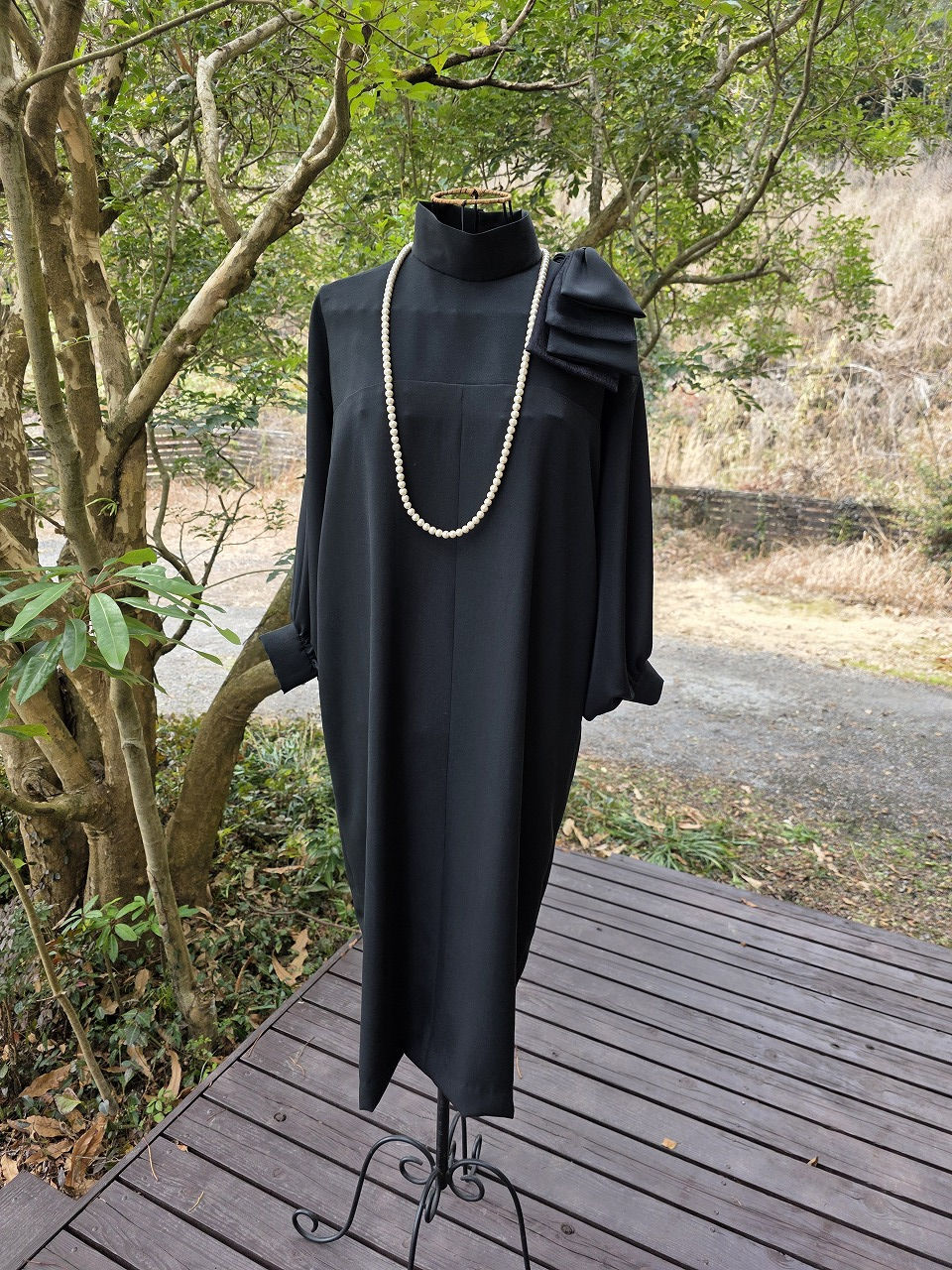 741.喪の着物からフォーマル服にリメイク(H様のオーダー)