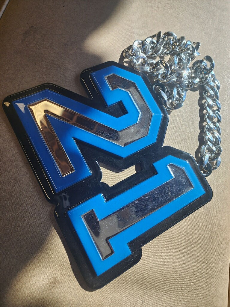 Thumbnail: Custom Turnover Chain