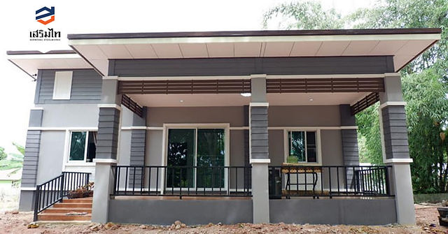 บ้านสไตล์โมเดิร์นชั้นเดียว 2 ห้องนอน 1 ห้องน้ำ ใช้งบในการก่อสร้างเพียง 410,000 บาท (ก่อสร้างจังหวัดบุรีรัมย์)