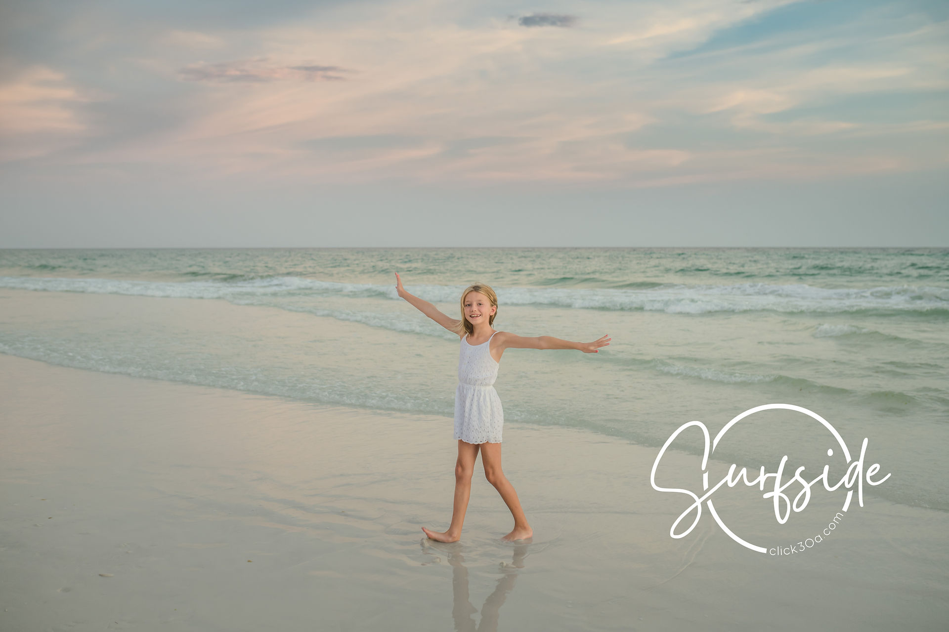 Looking for a group beach photoshoot? Best photographers in the Florida Panhandle.