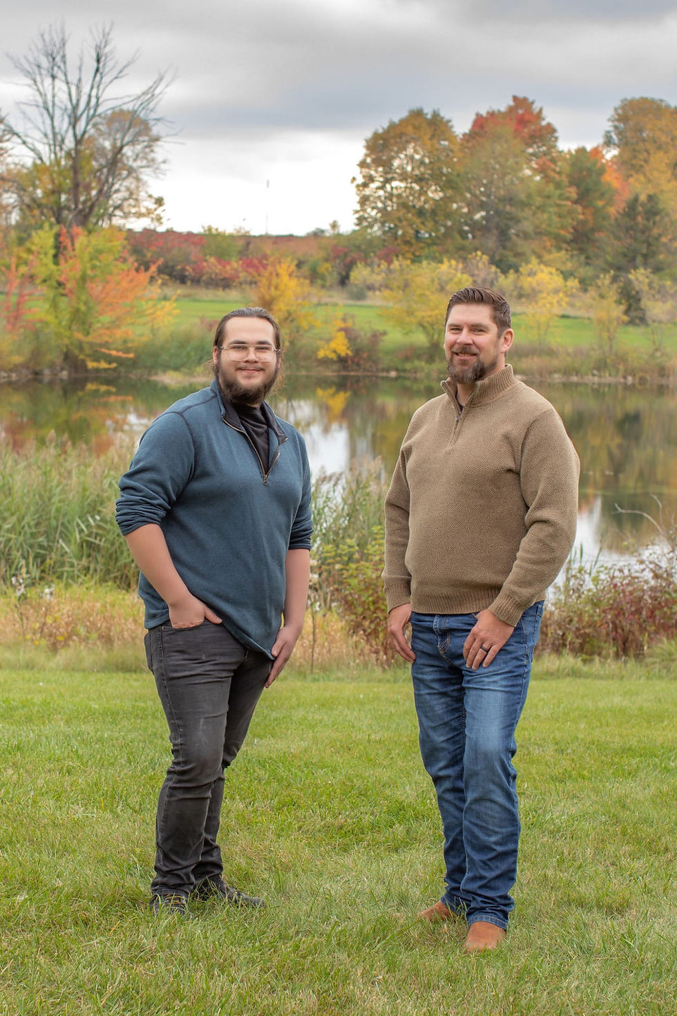 Fall family picture color combinations with cream, lavender, denim, and earthy tones.