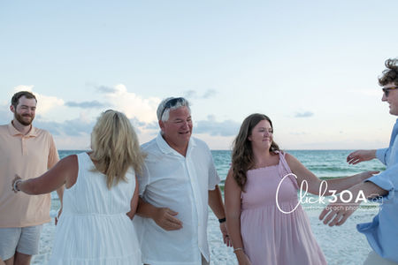 What makes a golden hour session with Click 30A Photography the perfect highlight of your 30A trip?