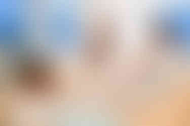 Early morning light at Casino Beach allows a Pensacola Photographer to capture serene family moments.