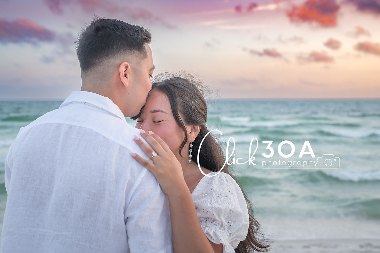 Surprise Wedding Proposal ideas on the beach