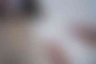 Myrtle Beach’s soft golden light illuminating faces in a sunrise vs sunset golden hour photo session.