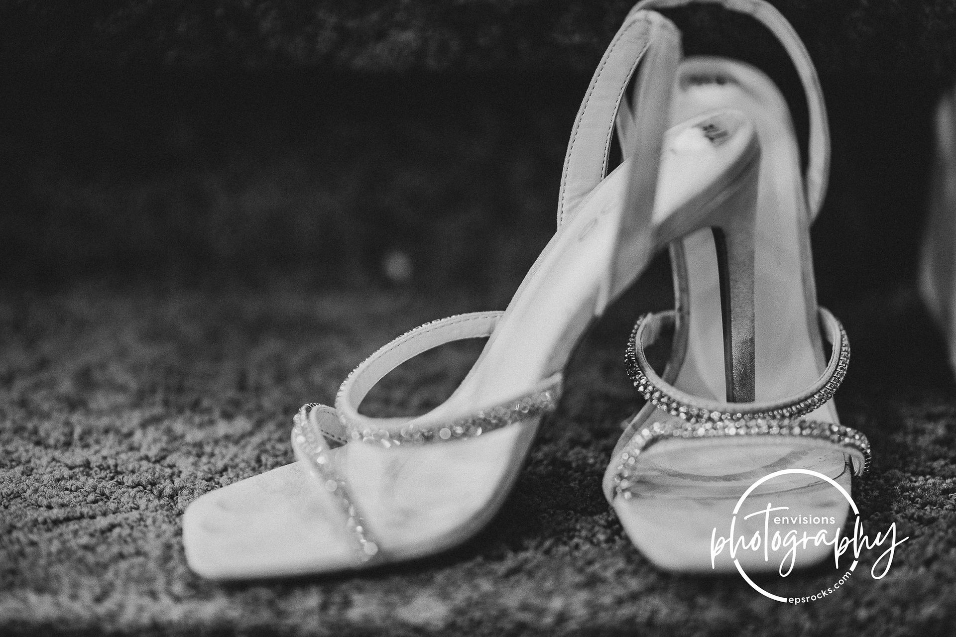 Let Envisions Photography Services and wedding team bring your "30A Wedding" dreams to life.