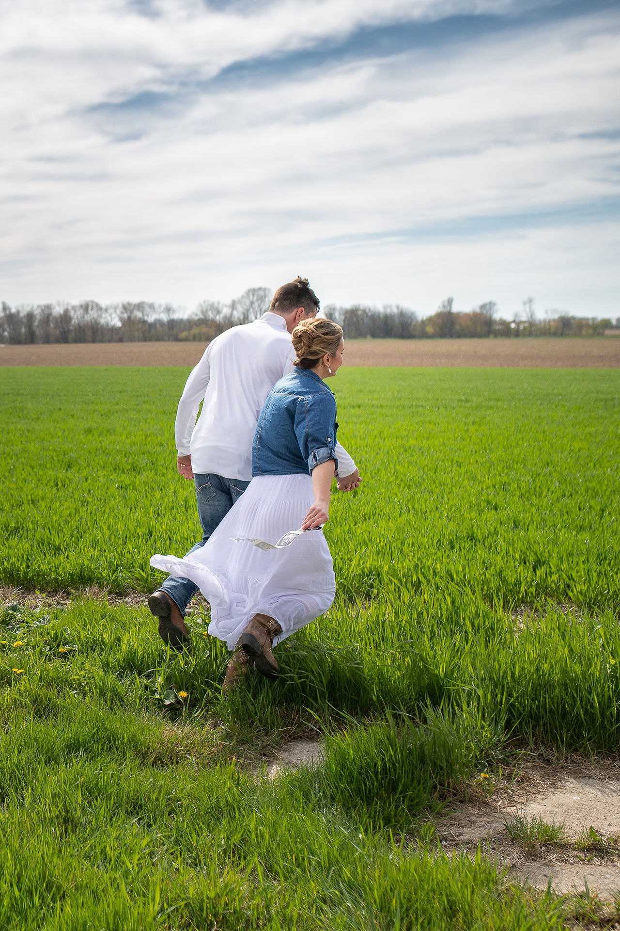 Need a creative baby announcement idea? This Michigan Photographer has you covered!