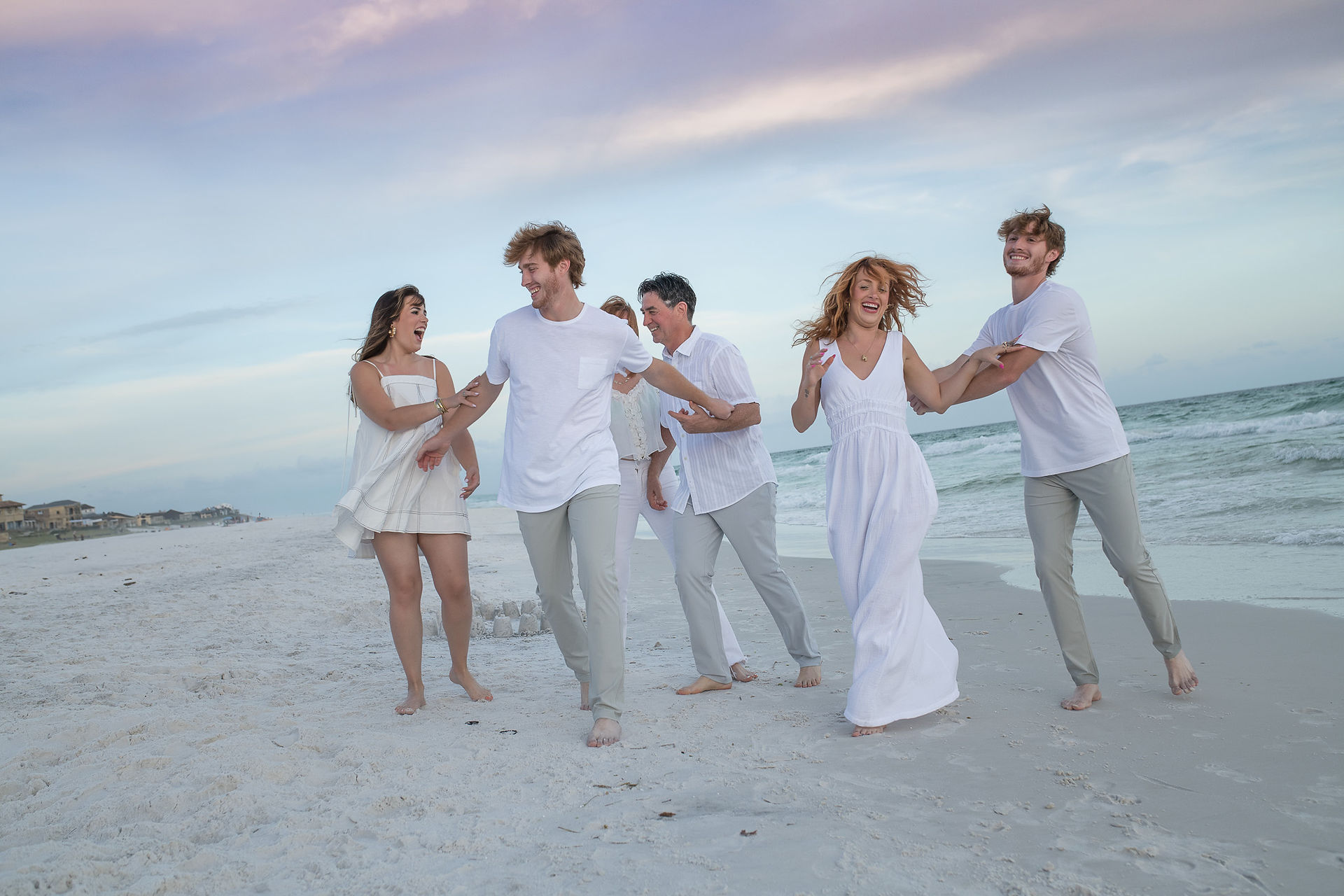Is your extended family vacation too big for a quick session? How can a 30A Photographer deliver?