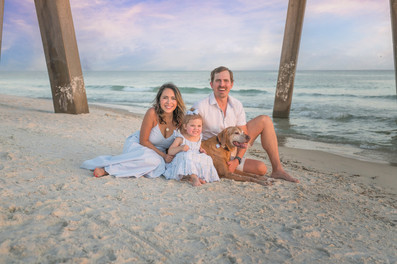 Get professional photos without breaking the bank with affordable mini sessions from 30A Photography at Santa Rosa Beach.