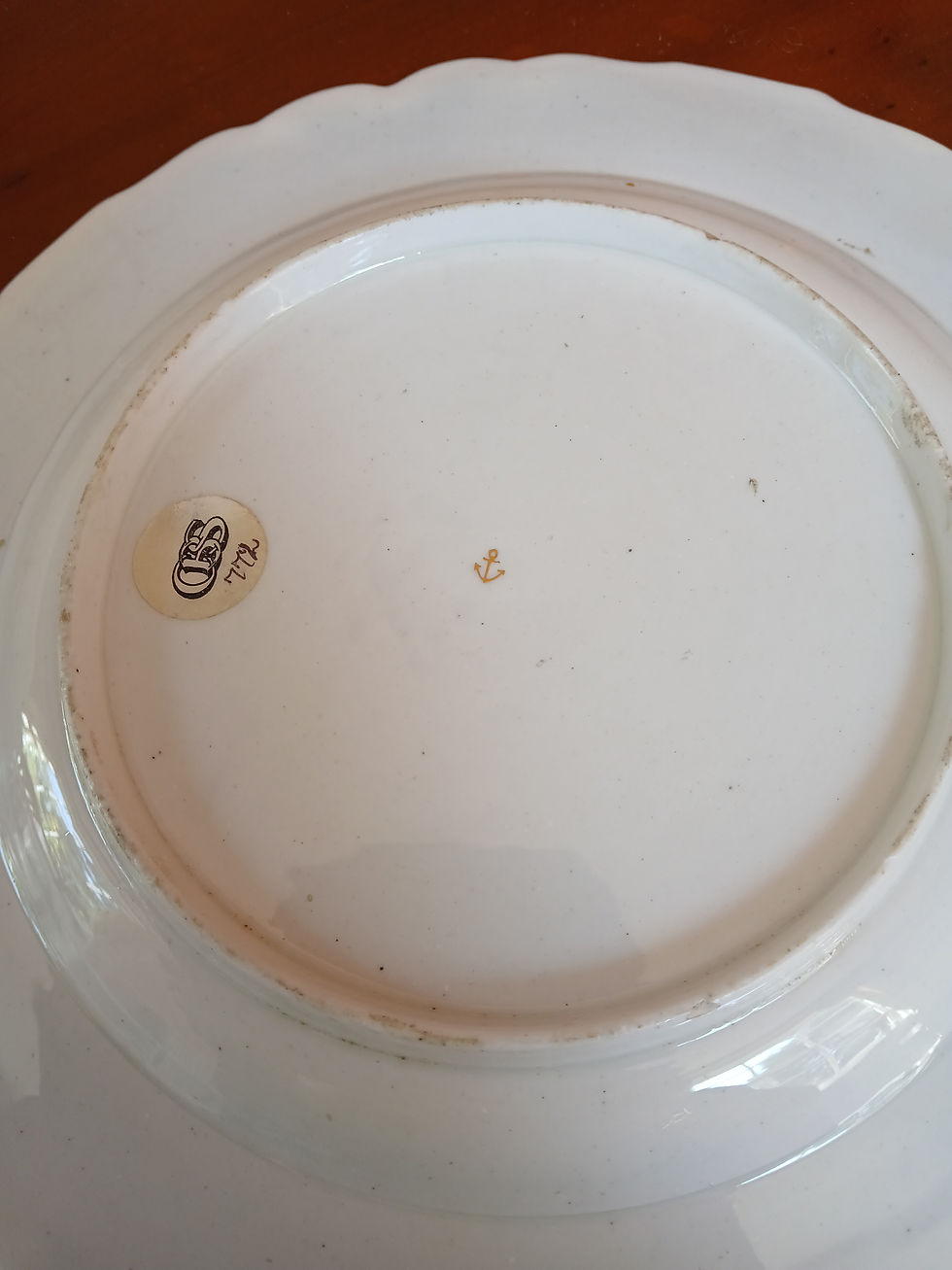 Thumbnail: Chelsea Mazarine Blue Plate with Central Urn