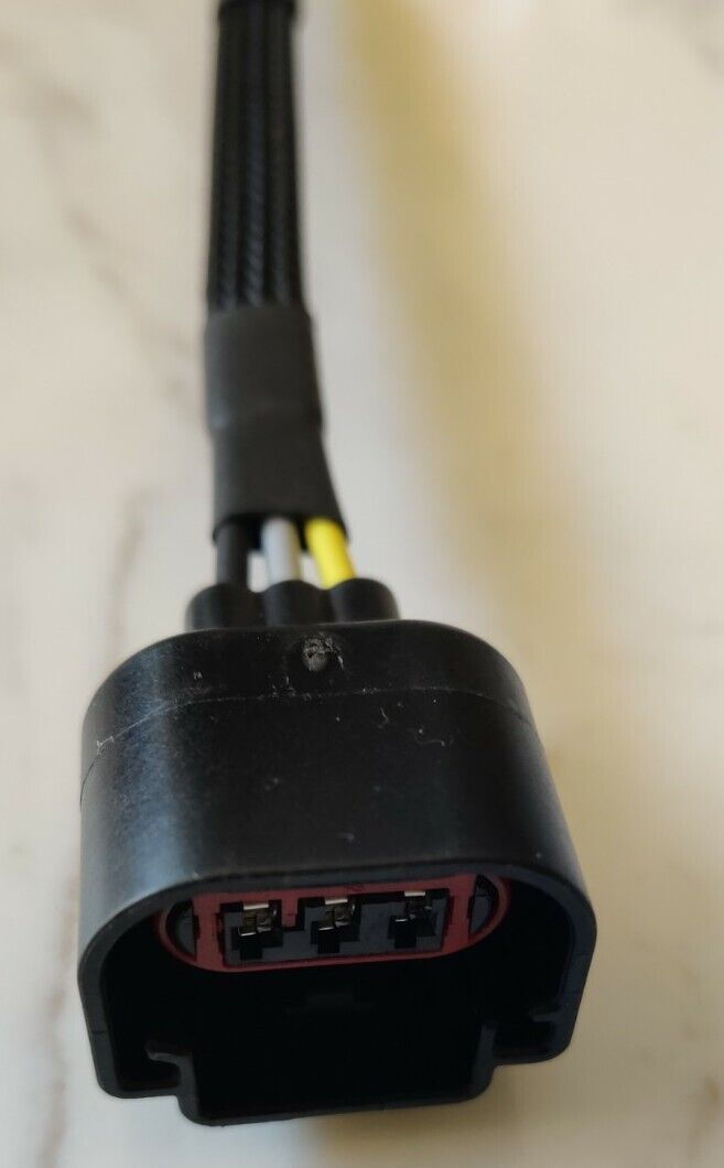 Thumbnail: Freightliner Cascadia MarkerLight P#A06-58770-000 Peterbilt Turn Signal Conector
