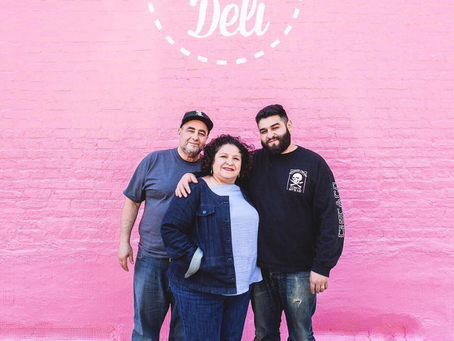 NINI'S DELI