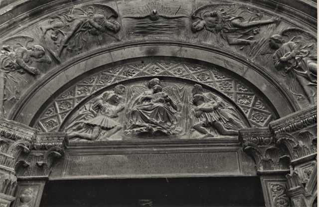 Tempietto di S. Giacomo - portale