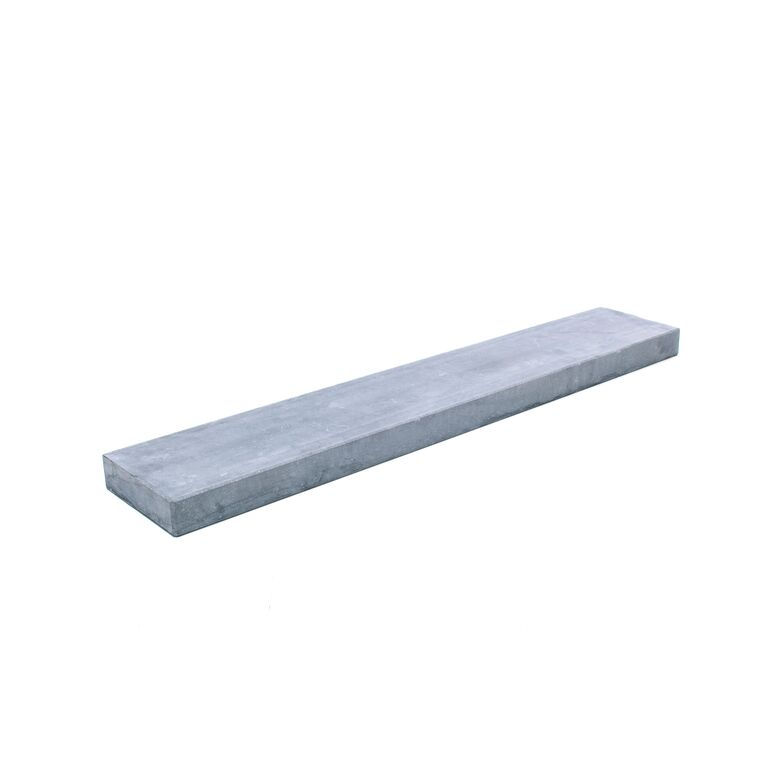 Raamdorpel van Belgische blauwe hardsteen100 × 18 × 5 cm met gladde afwerking, vellingkant en druiprand voor ramen en deuren.