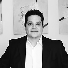 Business_Consultant_3942.jpg
