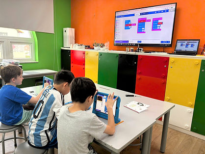 Học robot và cài đặt tình huống