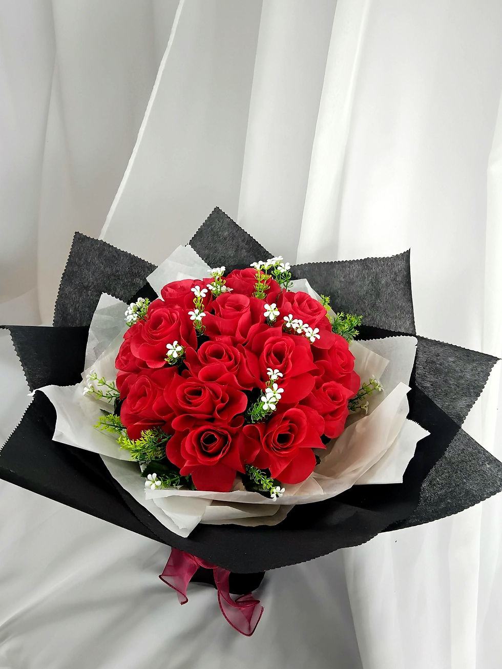 Forever Red – red rose flower bouquet