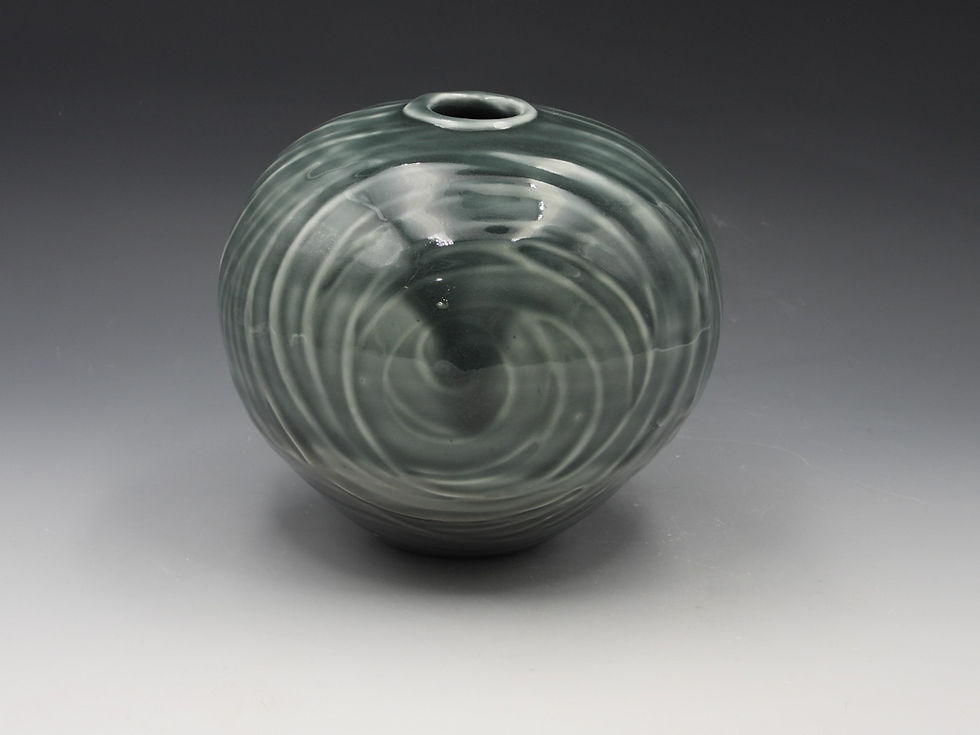 Thumbnail: Porcelain green swirl pattern vase