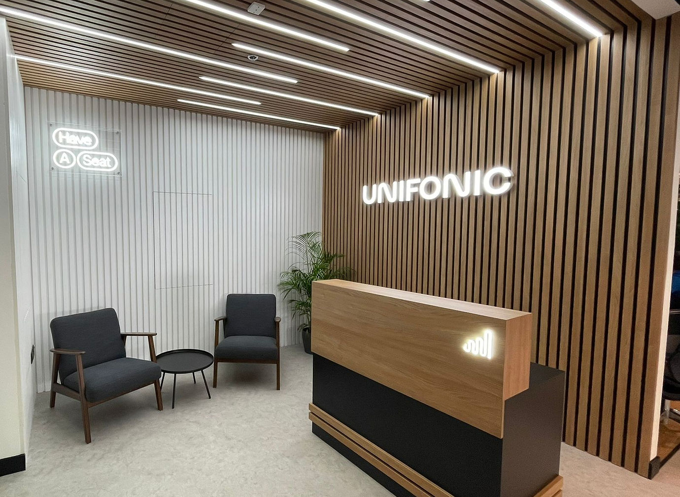Unifonic FZE office reception with modern workplace design