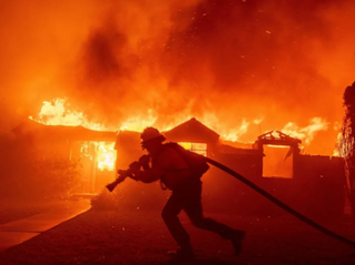 Une année qui débute sous les flammes