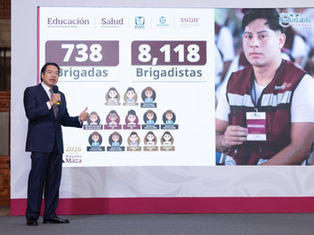 El programa Vive Saludable entrega lentes gratuitos y atención nutricional a millones de estudiantes de educación básica en todo México.